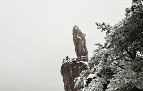 銀裝素裹！雪后黃山宛如童話世界